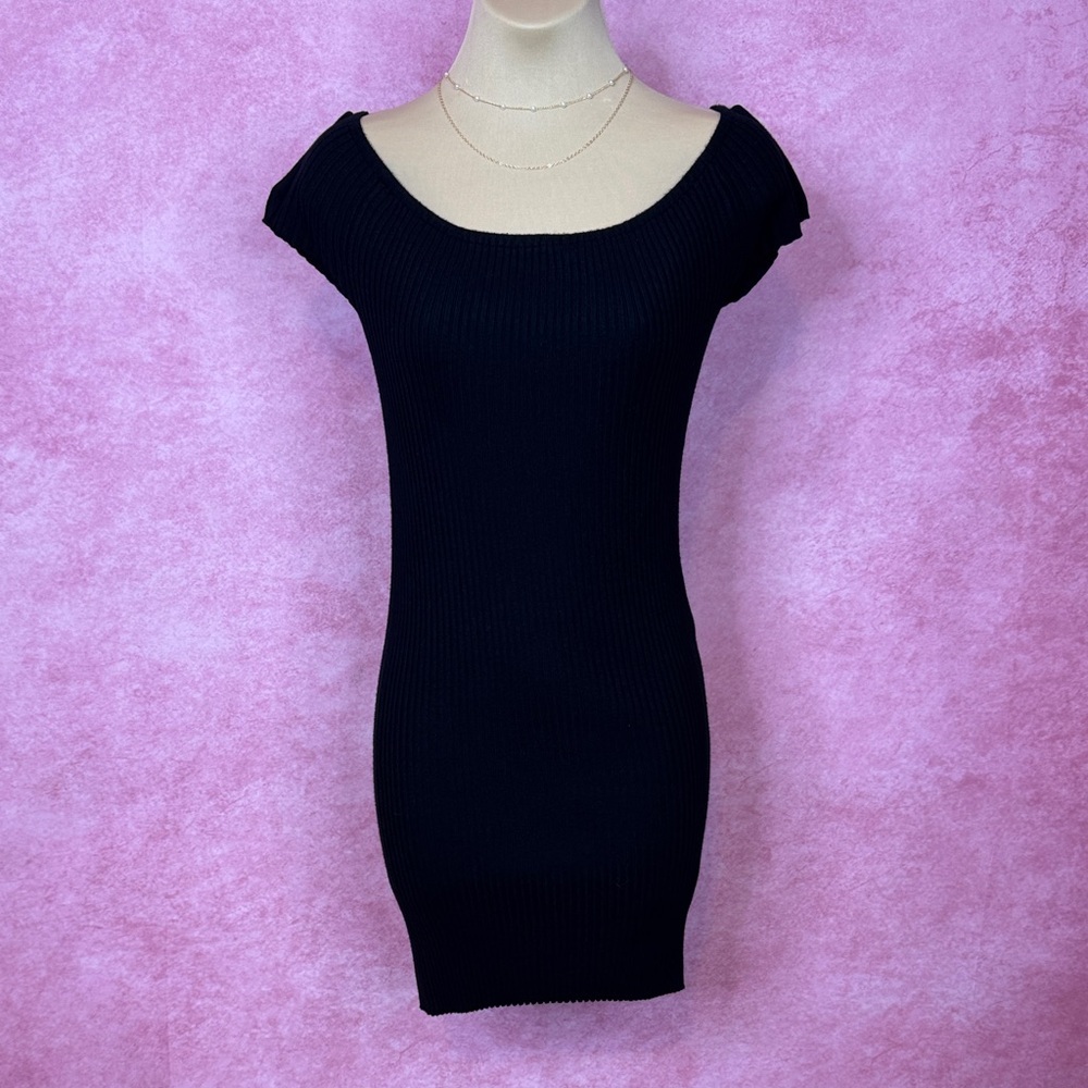 127. Ambiance Black Ribbed Bodycon Mini Dress L